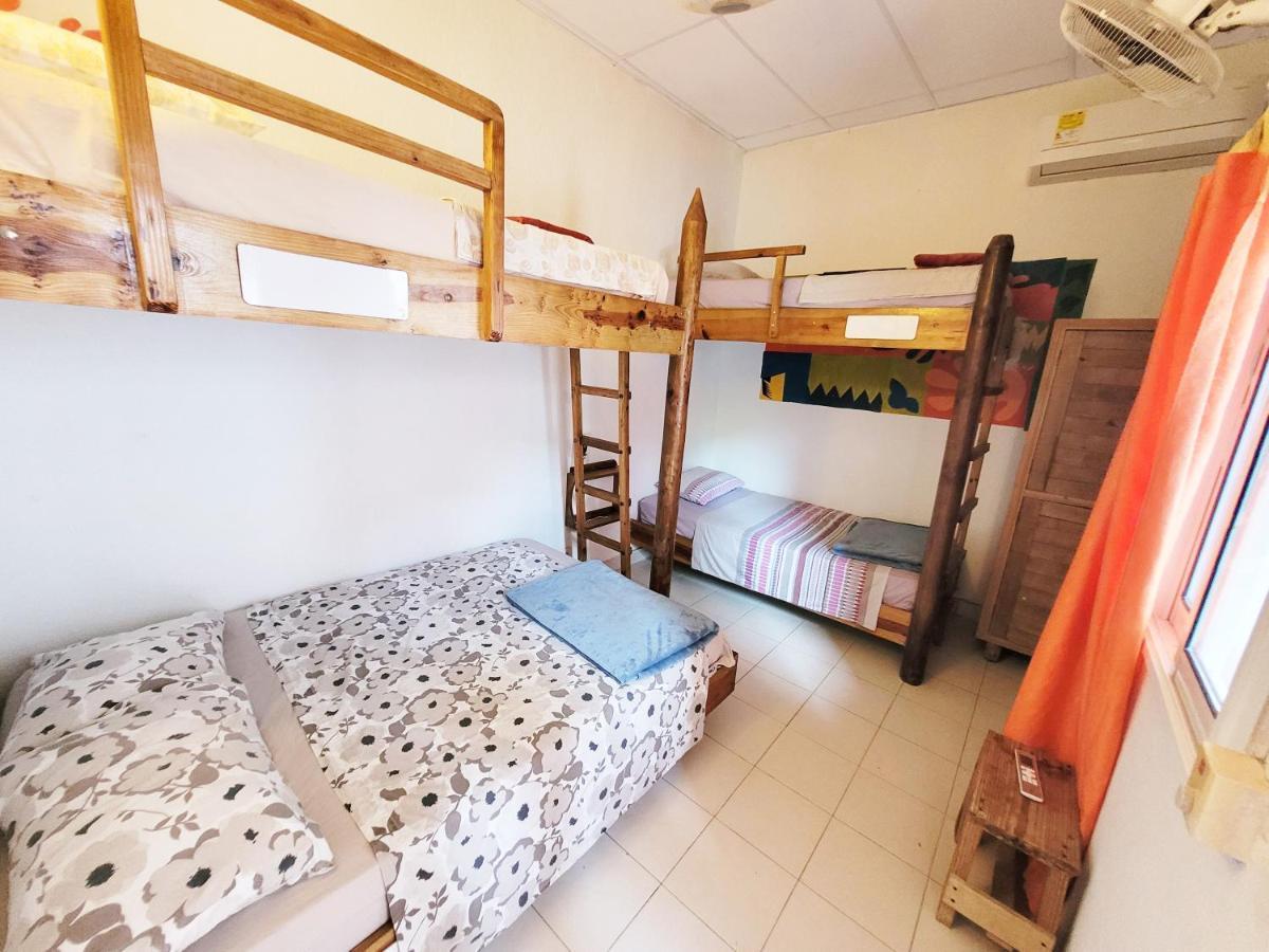 Divanga Hostel And Diving Taganga Exterior photo