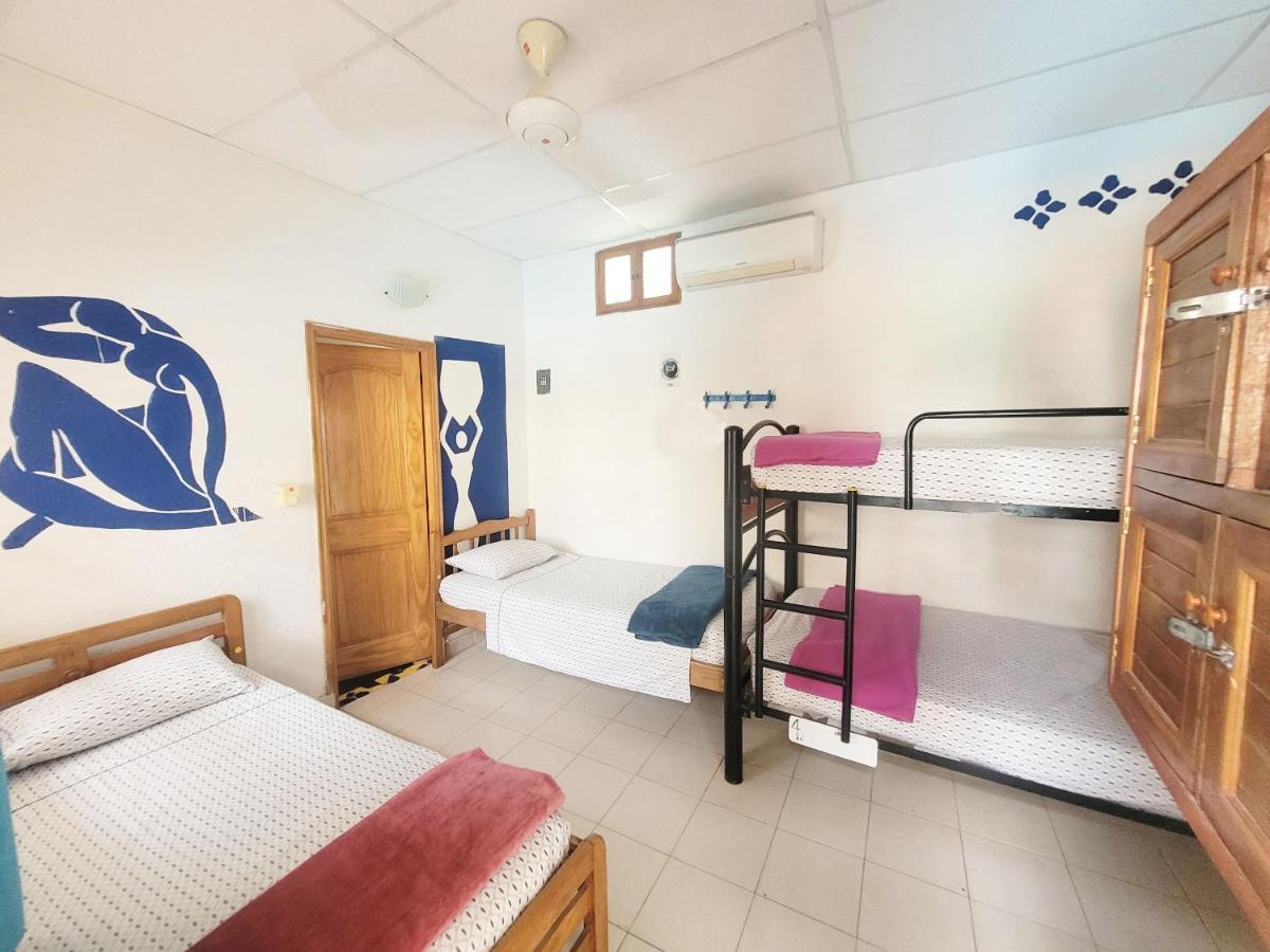 Divanga Hostel And Diving Taganga Exterior photo