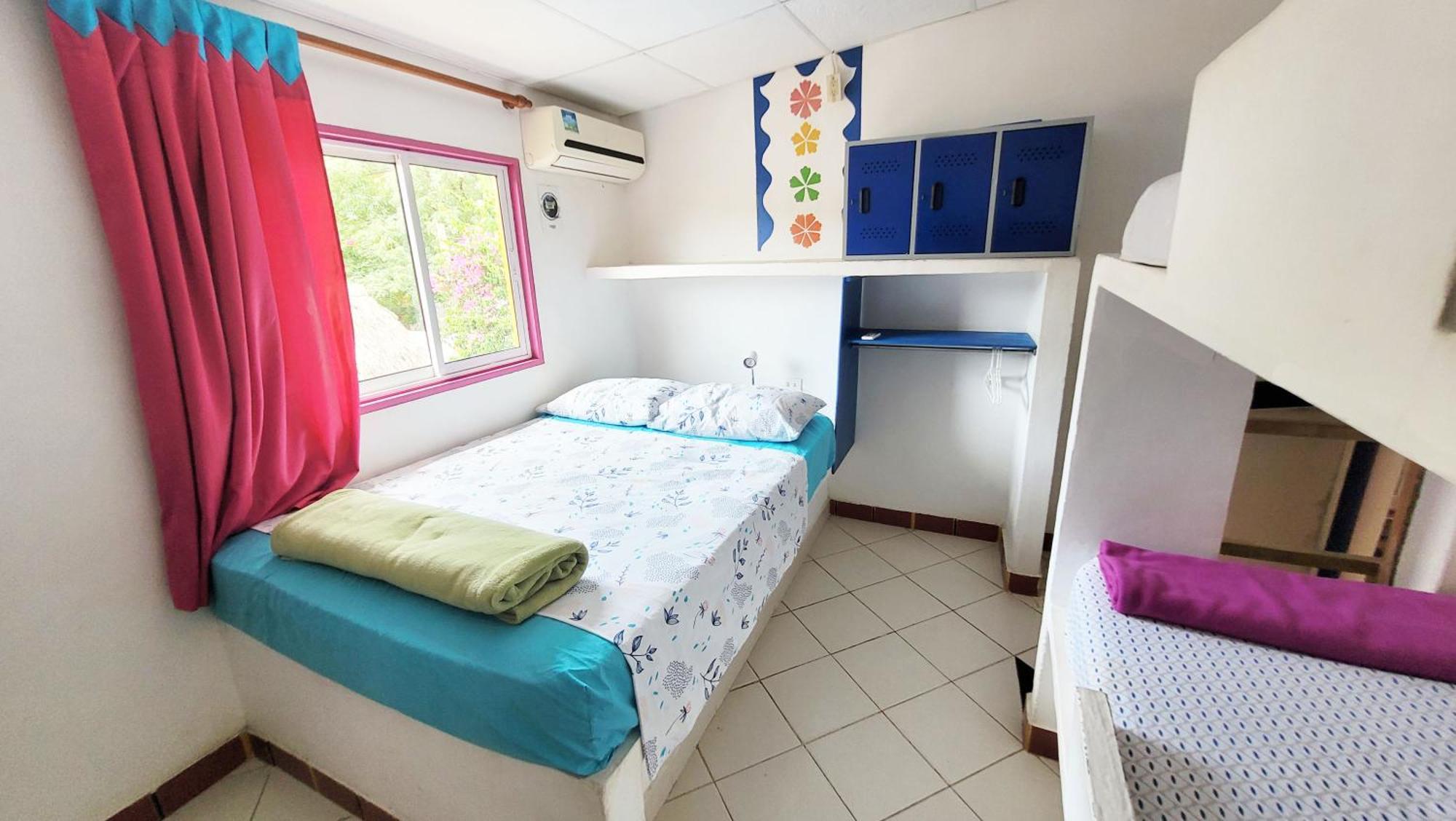Divanga Hostel And Diving Taganga Exterior photo